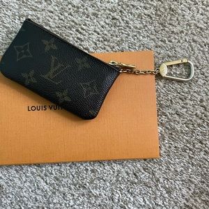 ❌SOLD❌ Louis Vuitton Key Pouch (po cles bag)